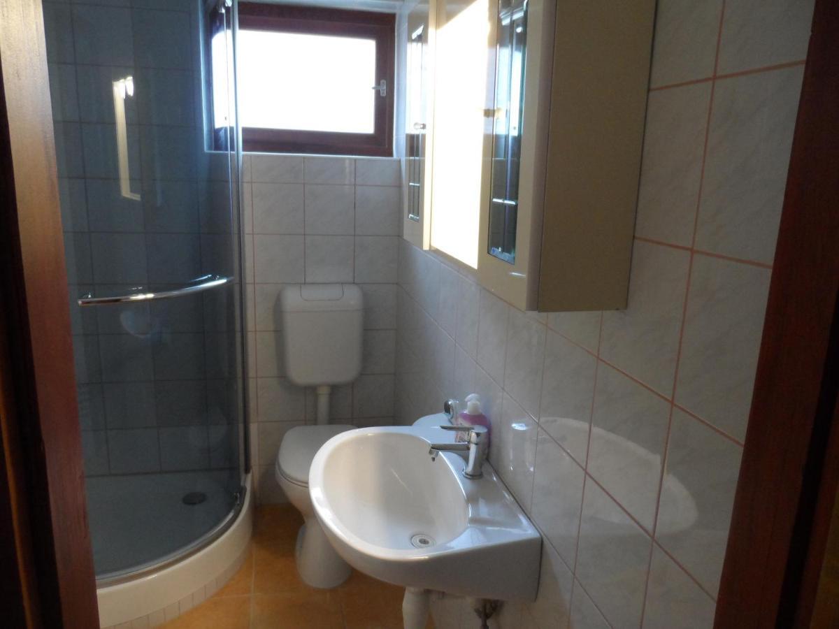 Apartman Berki Heviz Exterior photo